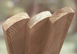 Picket Pale Round Top | 1.2Mx75mmx22mm Brown | This type of fencing provides a very neat garden boundary, without obscuring the view beyond.